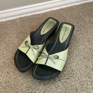 Vintage Montego Bay Club mint green heeled slip on sandals.